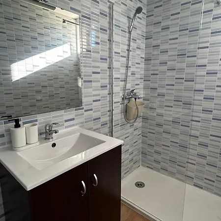 Paseo Vinas Апартаменти *